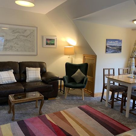 Achmore Self Catering Bagian luar foto